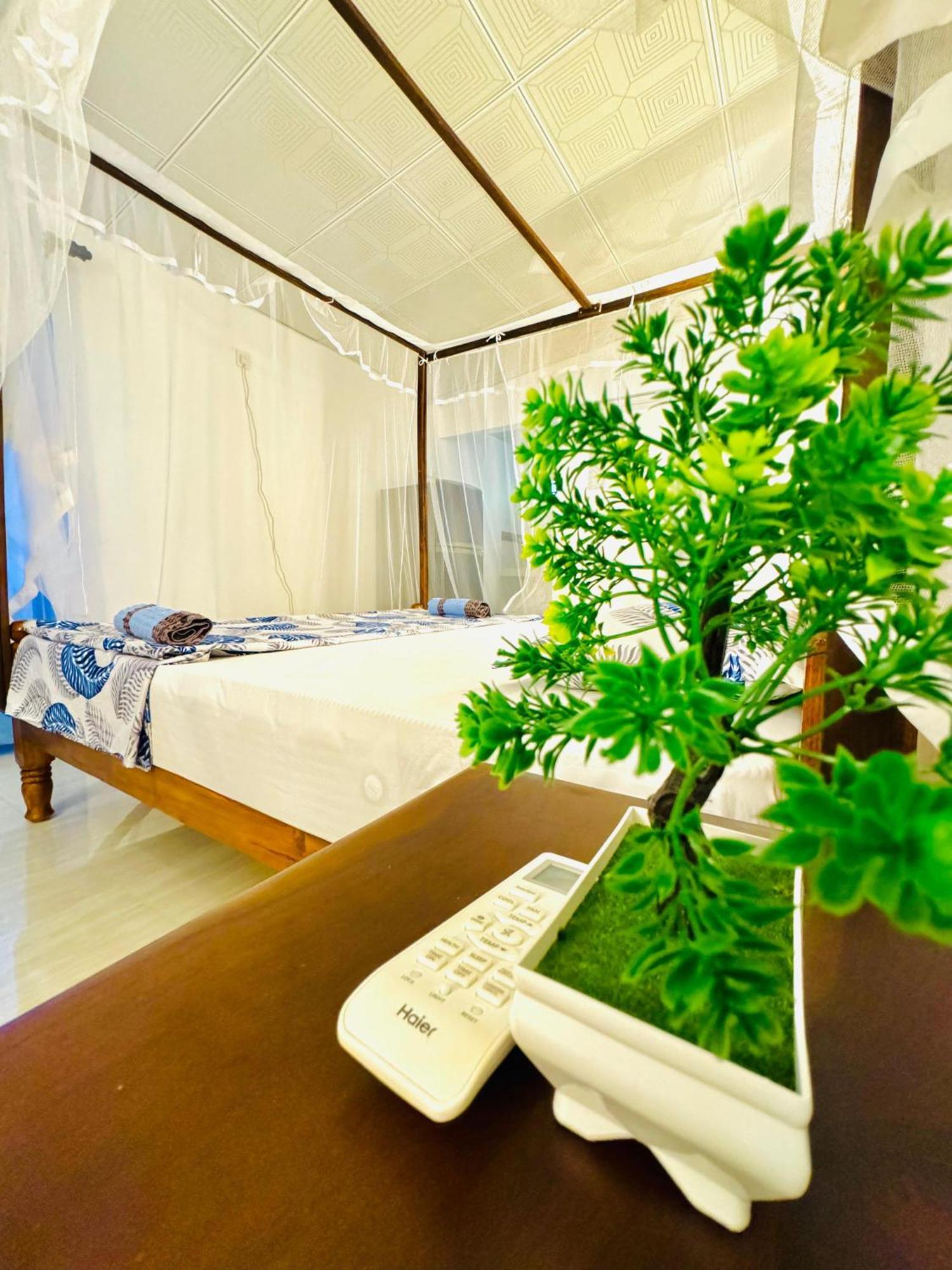 Nethmi Homestay & Restaurant Tangalle Quarto foto